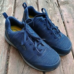 Keen Women's Utility ASTM Sz 8 Aluminum Toe Work Shoe Navy